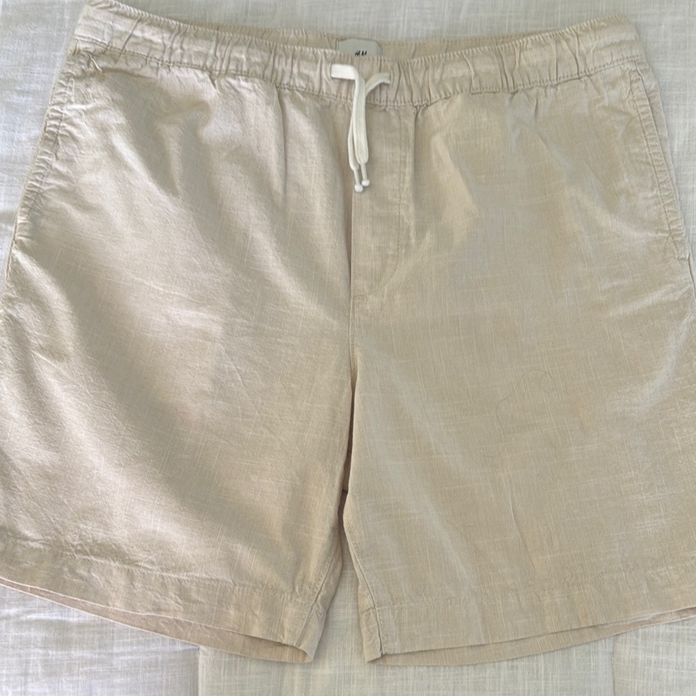 H&M 100% cotton Beige Drawstring Shorts